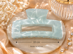 Mint-Grün M